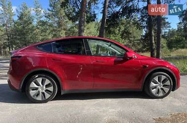 Внедорожник / Кроссовер Tesla Model Y 2024 в 