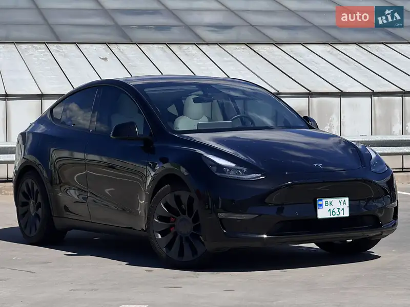 Tesla Model Y 2021