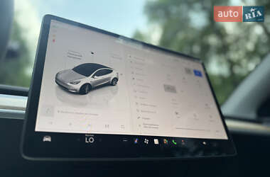 Внедорожник / Кроссовер Tesla Model Y 2023 в 