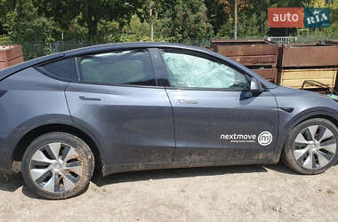 Внедорожник / Кроссовер Tesla Model Y 2021 в 