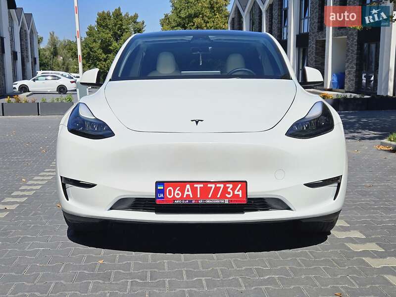 Внедорожник / Кроссовер Tesla Model Y 2023 в Тернополе
