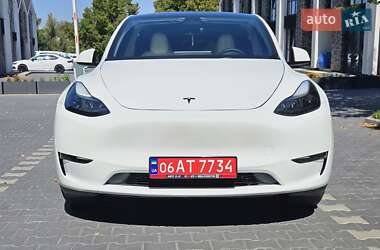 Внедорожник / Кроссовер Tesla Model Y 2023 в 
