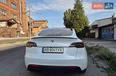Внедорожник / Кроссовер Tesla Model Y 2023 в 