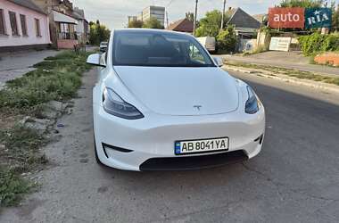 Внедорожник / Кроссовер Tesla Model Y 2023 в 