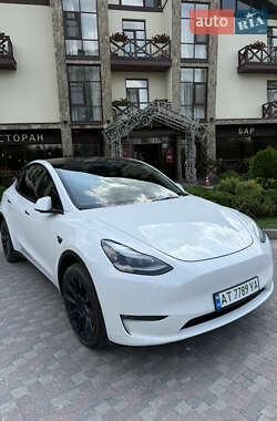 Внедорожник / Кроссовер Tesla Model Y 2021 в 