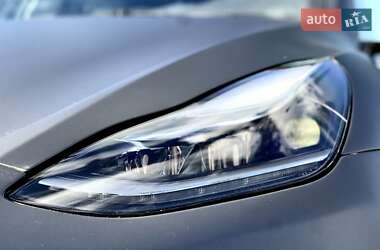 Внедорожник / Кроссовер Tesla Model Y 2022 в 