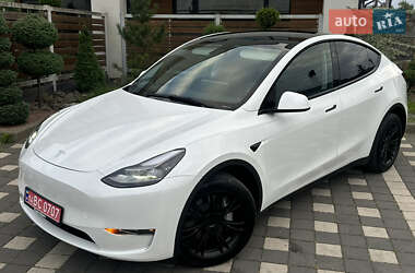 Внедорожник / Кроссовер Tesla Model Y 2023 в 