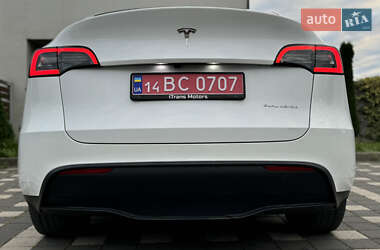Внедорожник / Кроссовер Tesla Model Y 2023 в 
