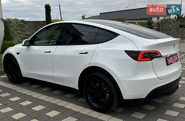 Внедорожник / Кроссовер Tesla Model Y 2023 в 