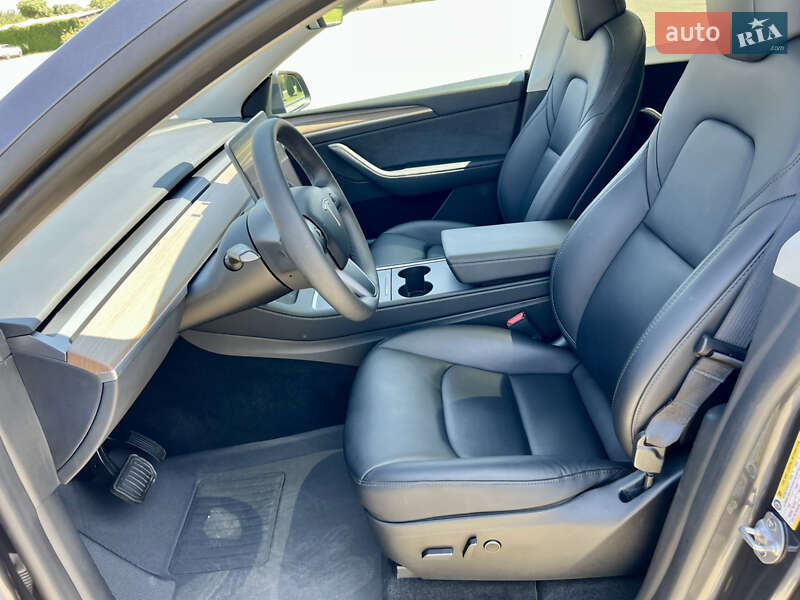 Внедорожник / Кроссовер Tesla Model Y 2023 в Одессе