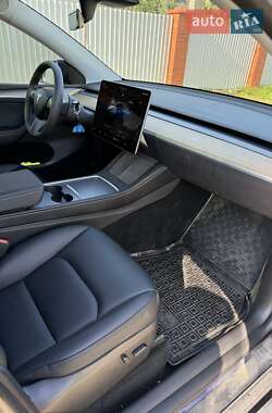 Внедорожник / Кроссовер Tesla Model Y 2022 в 