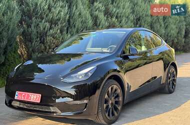 Внедорожник / Кроссовер Tesla Model Y 2023 в Львове