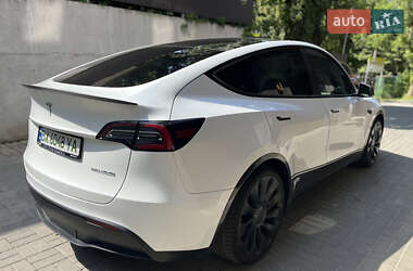 Внедорожник / Кроссовер Tesla Model Y 2020 в 