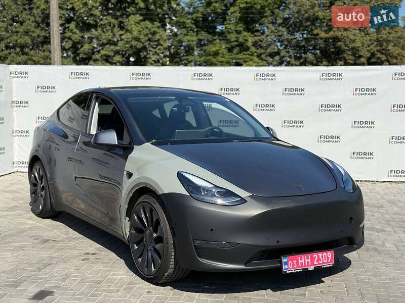 Внедорожник / Кроссовер Tesla Model Y 2023 в 
