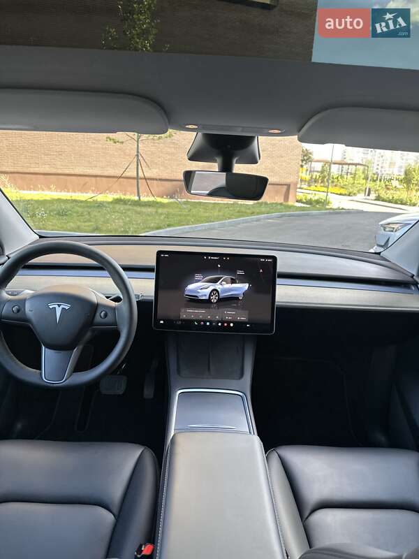 Позашляховик / Кросовер Tesla Model Y 2023 в Чернігові