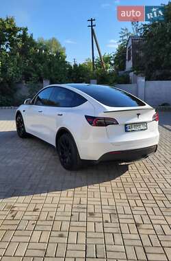 Внедорожник / Кроссовер Tesla Model Y 2022 в 