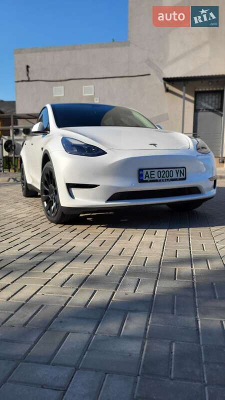 Позашляховик / Кросовер Tesla Model Y 2022 в Дніпрі