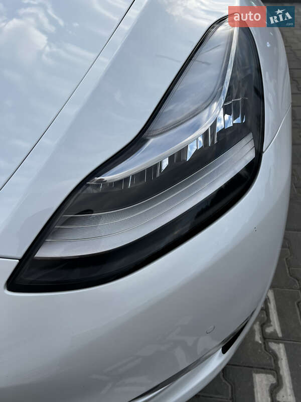 Внедорожник / Кроссовер Tesla Model Y 2022 в Хмельницком
