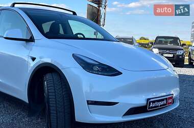 Внедорожник / Кроссовер Tesla Model Y 2024 в 