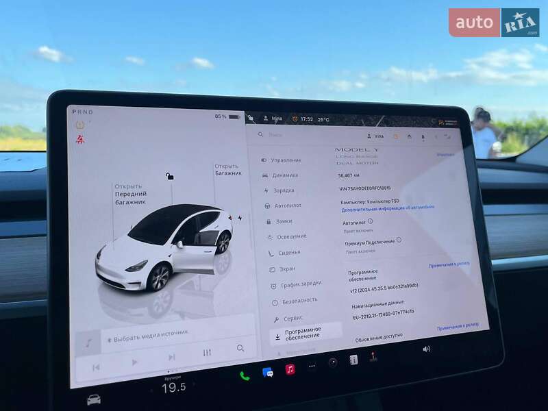 Внедорожник / Кроссовер Tesla Model Y 2024 в Львове