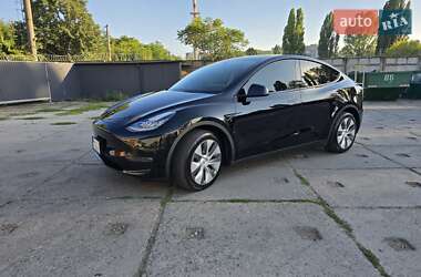 Внедорожник / Кроссовер Tesla Model Y 2023 в 