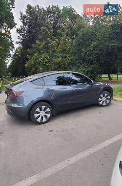 Внедорожник / Кроссовер Tesla Model Y 2022 в 