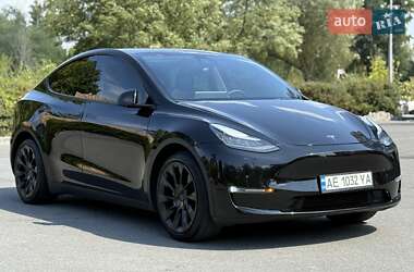 Внедорожник / Кроссовер Tesla Model Y 2021 в 