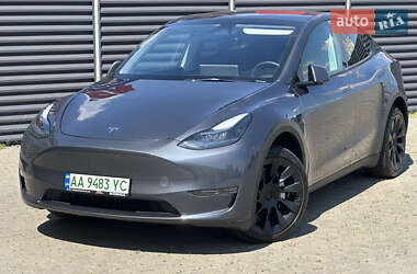 Внедорожник / Кроссовер Tesla Model Y 2023 в 