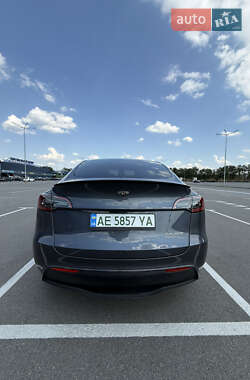 Внедорожник / Кроссовер Tesla Model Y 2023 в 