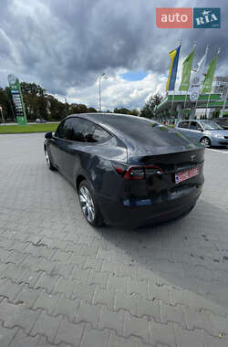 Внедорожник / Кроссовер Tesla Model Y 2024 в 