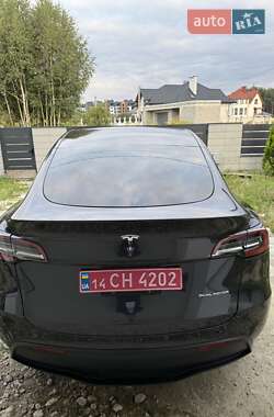 Внедорожник / Кроссовер Tesla Model Y 2024 в 