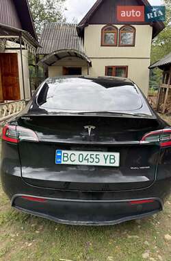 Внедорожник / Кроссовер Tesla Model Y 2021 в 