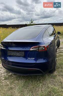 Внедорожник / Кроссовер Tesla Model Y 2023 в 