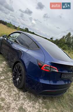 Внедорожник / Кроссовер Tesla Model Y 2023 в 