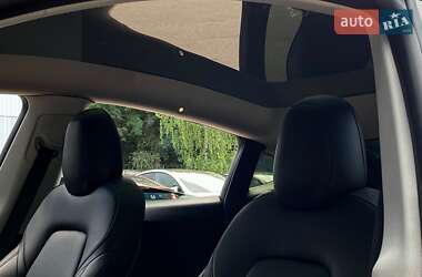 Внедорожник / Кроссовер Tesla Model Y 2020 в 