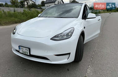 Позашляховик / Кросовер Tesla Model Y 2024 в Києві