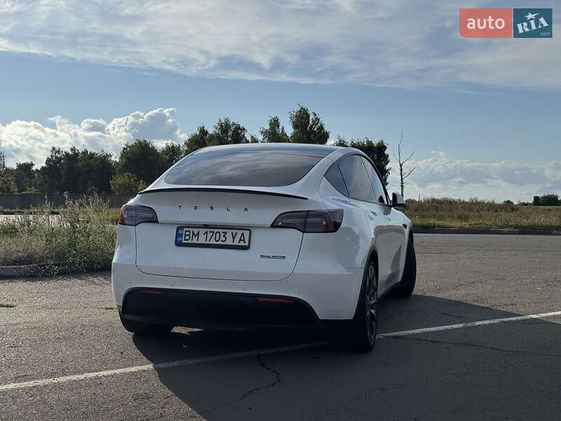 Позашляховик / Кросовер Tesla Model Y 2022 в Сумах фото 13 Позашляховик / Кросовер Tesla Model Y 2022 в Сумах