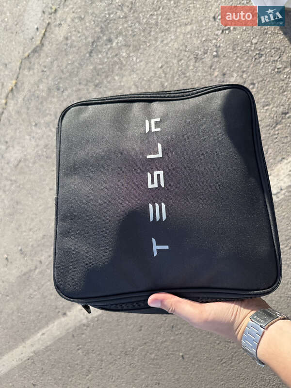 Позашляховик / Кросовер Tesla Model Y 2022 в Сумах фото 33 Позашляховик / Кросовер Tesla Model Y 2022 в Сумах