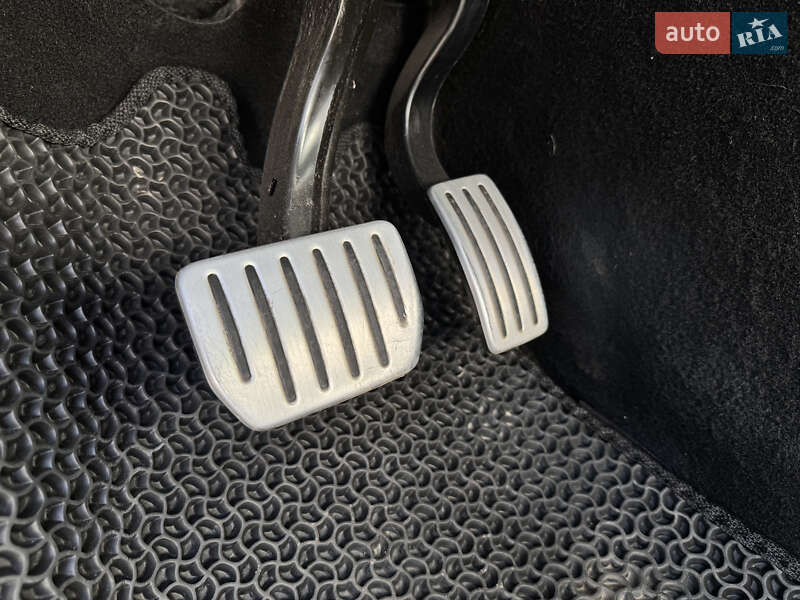 Позашляховик / Кросовер Tesla Model Y 2022 в Сумах фото 42 Позашляховик / Кросовер Tesla Model Y 2022 в Сумах