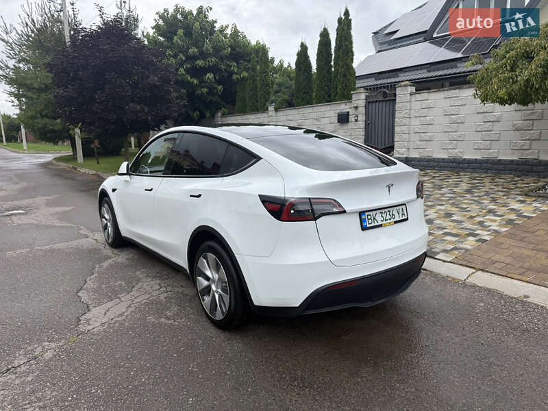 Внедорожник / Кроссовер Tesla Model Y 2023 в Ровно фото 6 Внедорожник / Кроссовер Tesla Model Y 2023 в Ровно