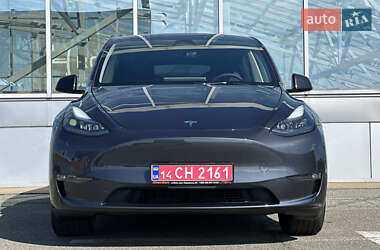 Внедорожник / Кроссовер Tesla Model Y 2024 в 