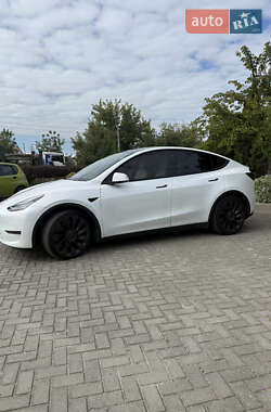 Внедорожник / Кроссовер Tesla Model Y 2020 в 