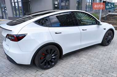 Внедорожник / Кроссовер Tesla Model Y 2022 в 