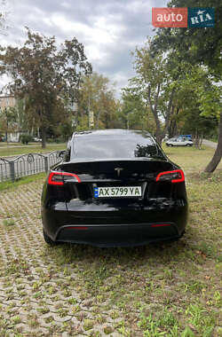 Позашляховик / Кросовер Tesla Model Y 2022 в 