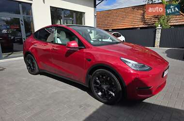 Внедорожник / Кроссовер Tesla Model Y 2020 в 