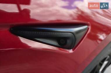 Внедорожник / Кроссовер Tesla Model Y 2020 в 