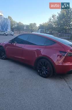 Внедорожник / Кроссовер Tesla Model Y 2022 в 