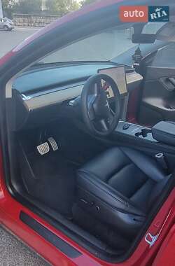 Внедорожник / Кроссовер Tesla Model Y 2022 в 