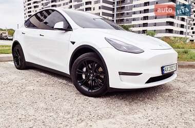 Внедорожник / Кроссовер Tesla Model Y 2023 в Харькове