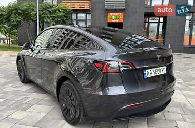 Внедорожник / Кроссовер Tesla Model Y 2025 в 